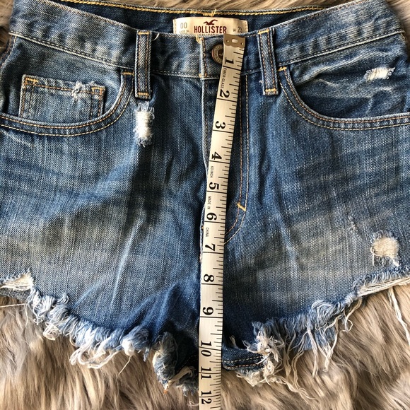 Hollister high-waists distressed denim shorts - Picture 6 of 8